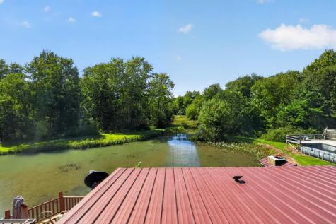 19697 Knox Lake Road Fredericktown OH 43019