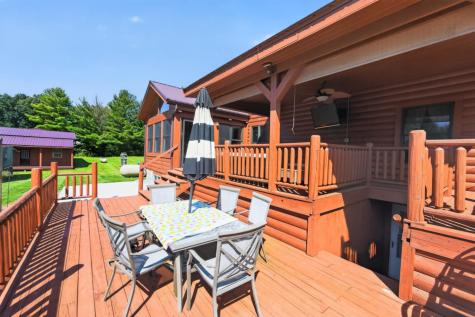 19697 Knox Lake Road Fredericktown OH 43019