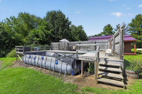 19697 Knox Lake Road Fredericktown OH 43019