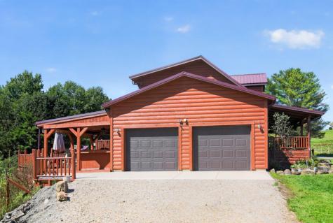 19697 Knox Lake Road Fredericktown OH 43019
