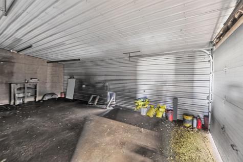 19697 Knox Lake Road Fredericktown OH 43019