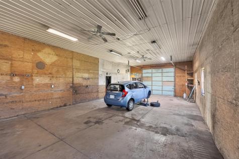 19697 Knox Lake Road Fredericktown OH 43019