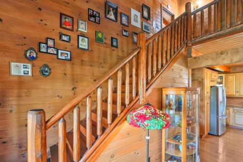 19697 Knox Lake Road Fredericktown OH 43019
