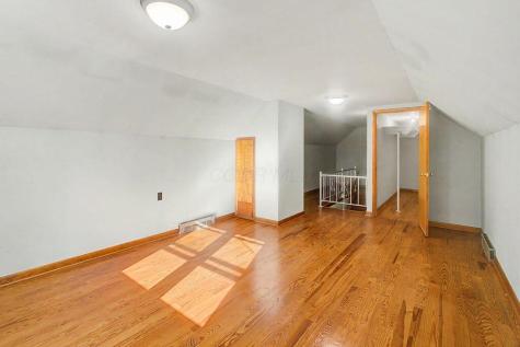 83 Mount Vernon Avenue Fredericktown OH 43019