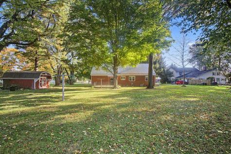 83 Mount Vernon Avenue Fredericktown OH 43019