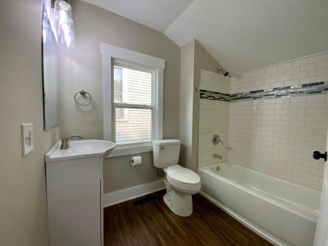 113 E Hamtramck Street Mount Vernon OH 43050