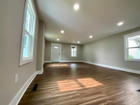 113 E Hamtramck Street Mount Vernon OH 43050