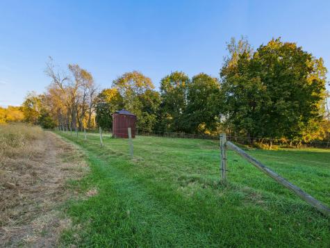 8040 Thayer Road Mount Vernon OH 43050