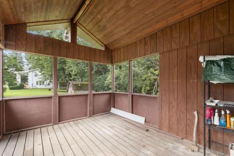 703 Grove Avenue Galion OH 44833