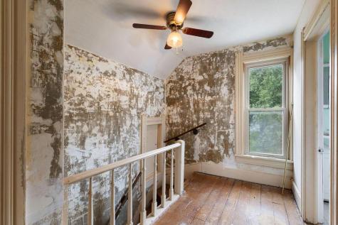 703 Grove Avenue Galion OH 44833