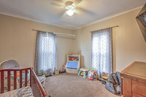 160 N Clayton Street Centerburg OH 43011