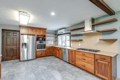 18080 Woodview Lane Fredericktown OH 43019