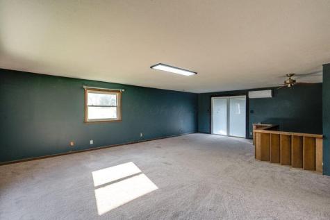 18080 Woodview Lane Fredericktown OH 43019