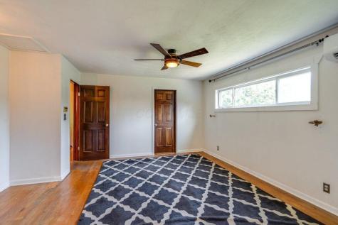 18080 Woodview Lane Fredericktown OH 43019
