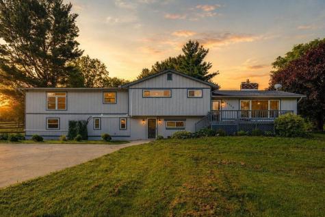 18080 Woodview Lane Fredericktown OH 43019