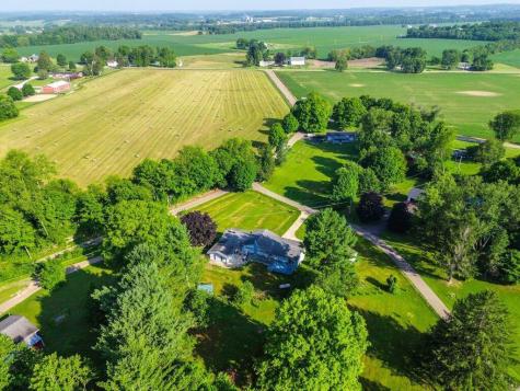 18080 Woodview Lane Fredericktown OH 43019