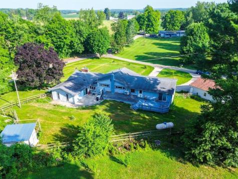 18080 Woodview Lane Fredericktown OH 43019