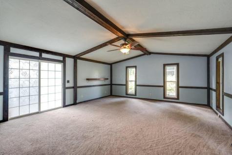 18080 Woodview Lane Fredericktown OH 43019