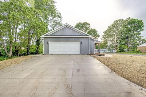 228 E Walnut Street Extension Danville OH 43014