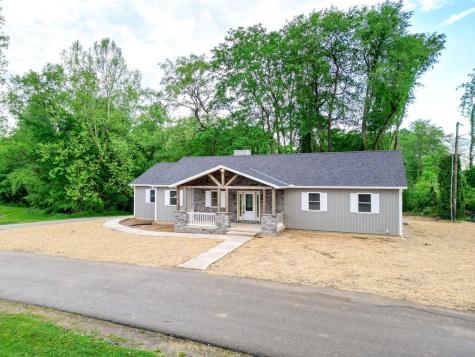 228 E Walnut Street Extension Danville OH 43014