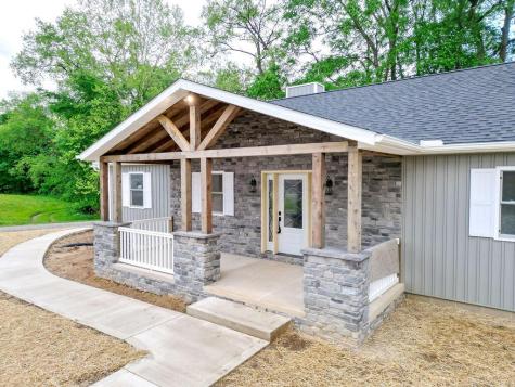 228 E Walnut Street Extension Danville OH 43014
