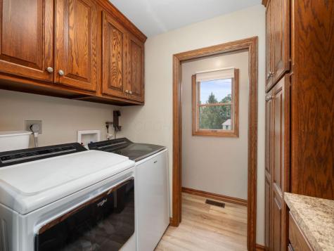 10750 Springwater Drive Mount Vernon OH 43050