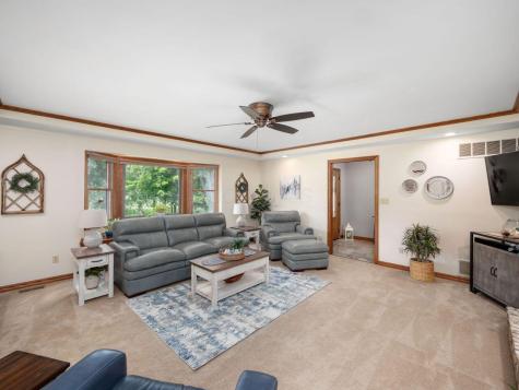 10750 Springwater Drive Mount Vernon OH 43050