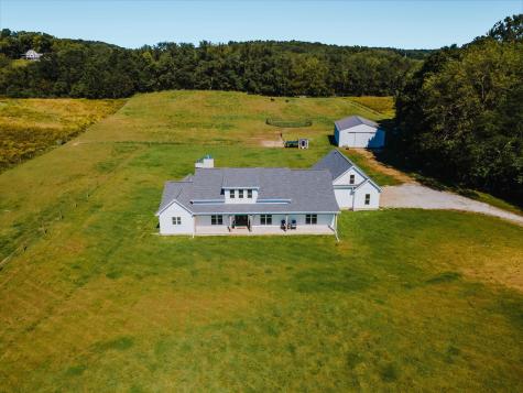 6931 Ginger Hill Road Utica OH 43080