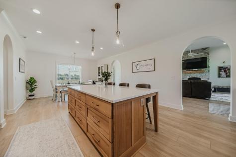 6931 Ginger Hill Road Utica OH 43080