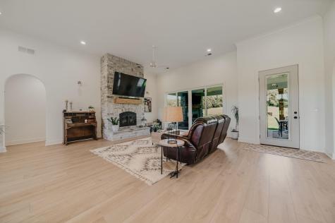 6931 Ginger Hill Road Utica OH 43080