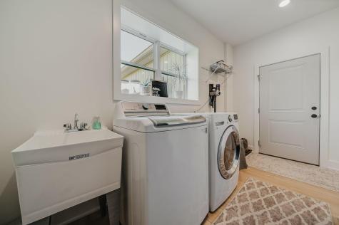 6931 Ginger Hill Road Utica OH 43080