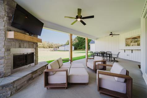 6931 Ginger Hill Road Utica OH 43080