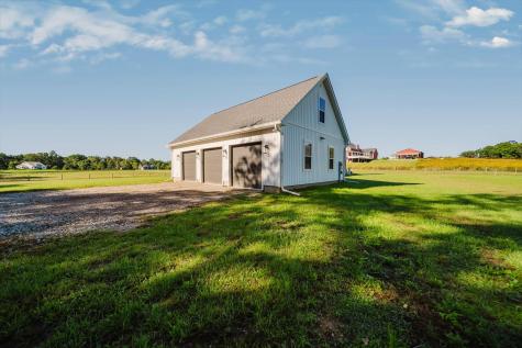 6931 Ginger Hill Road Utica OH 43080