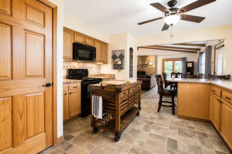 840 Valleywood Heights Drive Howard OH 43028