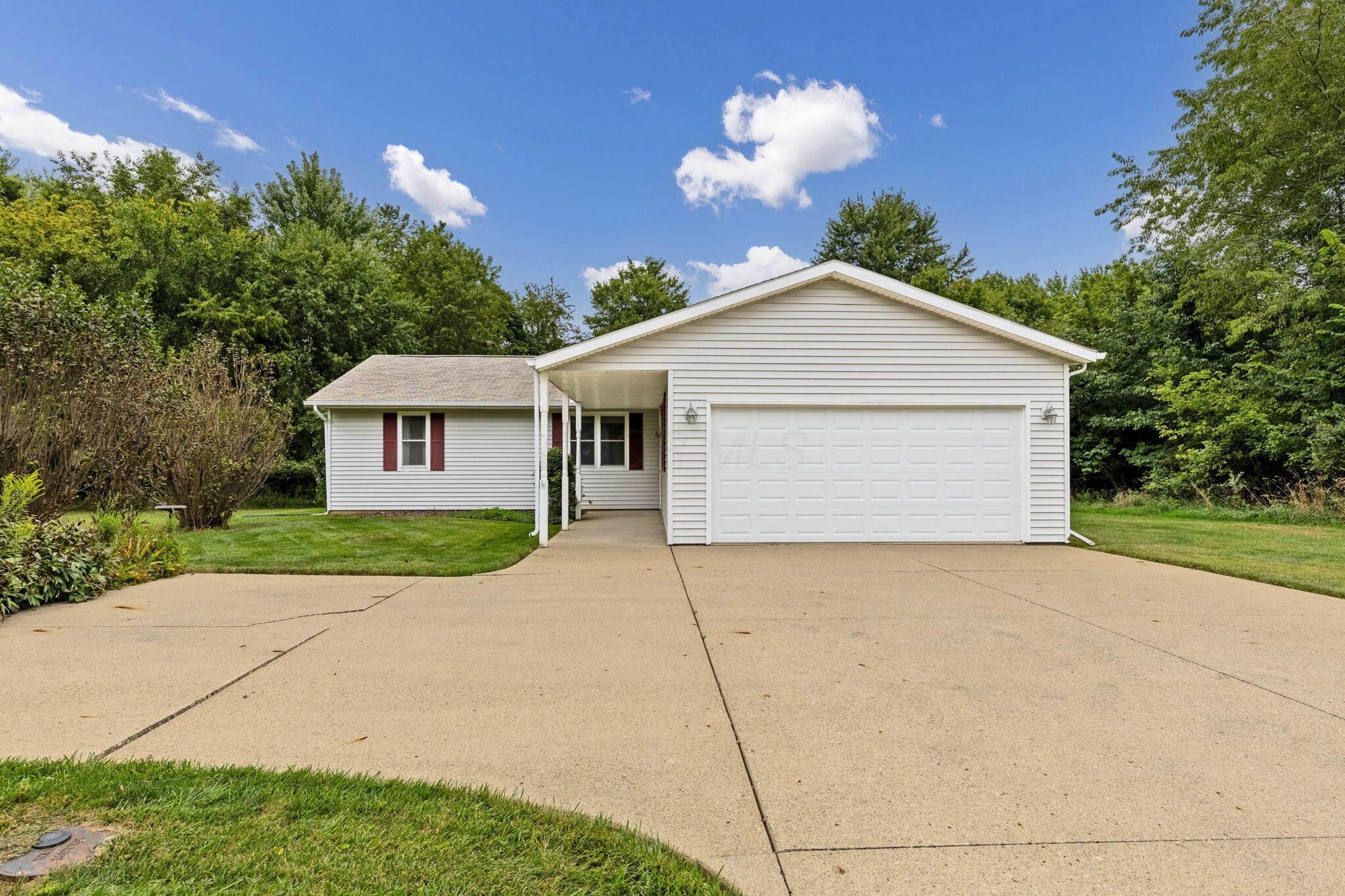 1500 Apple Valley Drive Howard OH 43028