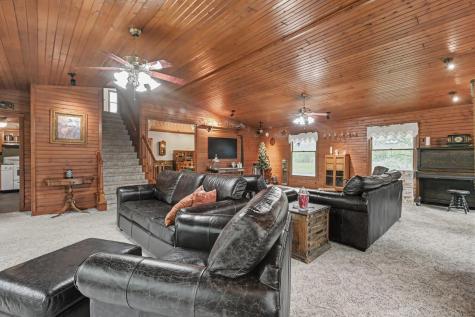 4637 Johnsville Road Centerburg OH 43011