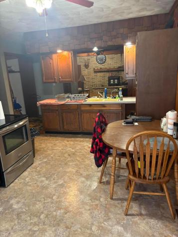 102 Cedar Street S Danville OH 43014