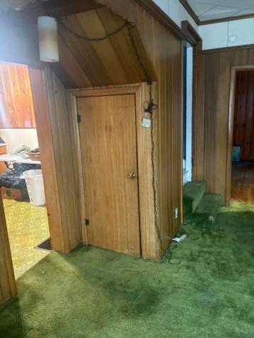 102 Cedar Street S Danville OH 43014