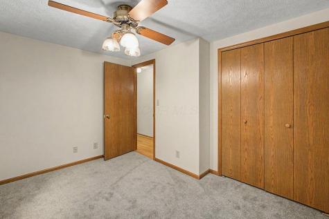 589 Floral Valley Drive W Howard OH 43028