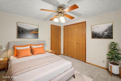 589 Floral Valley Drive W Howard OH 43028