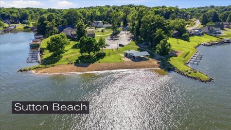 589 Floral Valley Drive W Howard OH 43028