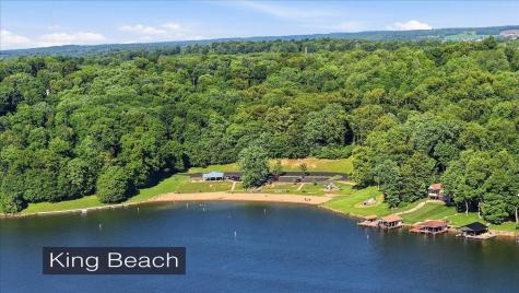 589 Floral Valley Drive W Howard OH 43028