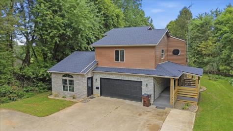 1700 Apple Valley Drive Howard OH 43028