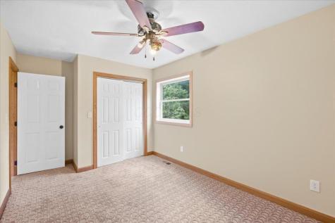1700 Apple Valley Drive Howard OH 43028