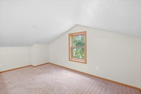 1700 Apple Valley Drive Howard OH 43028
