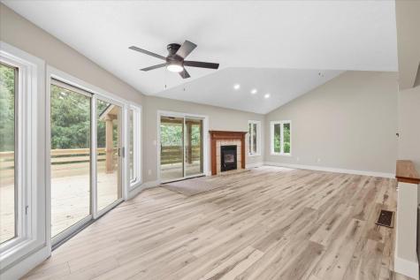 1700 Apple Valley Drive Howard OH 43028