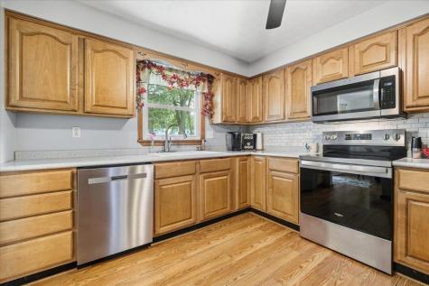 6 Susan Street Fredericktown OH 43019
