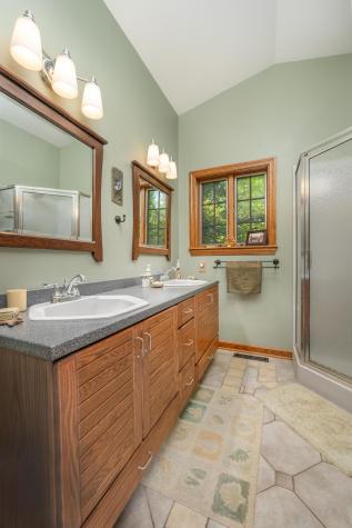 11936 Yankee Street Fredericktown OH 43019