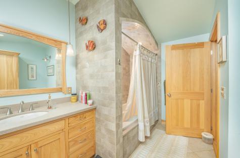 11936 Yankee Street Fredericktown OH 43019