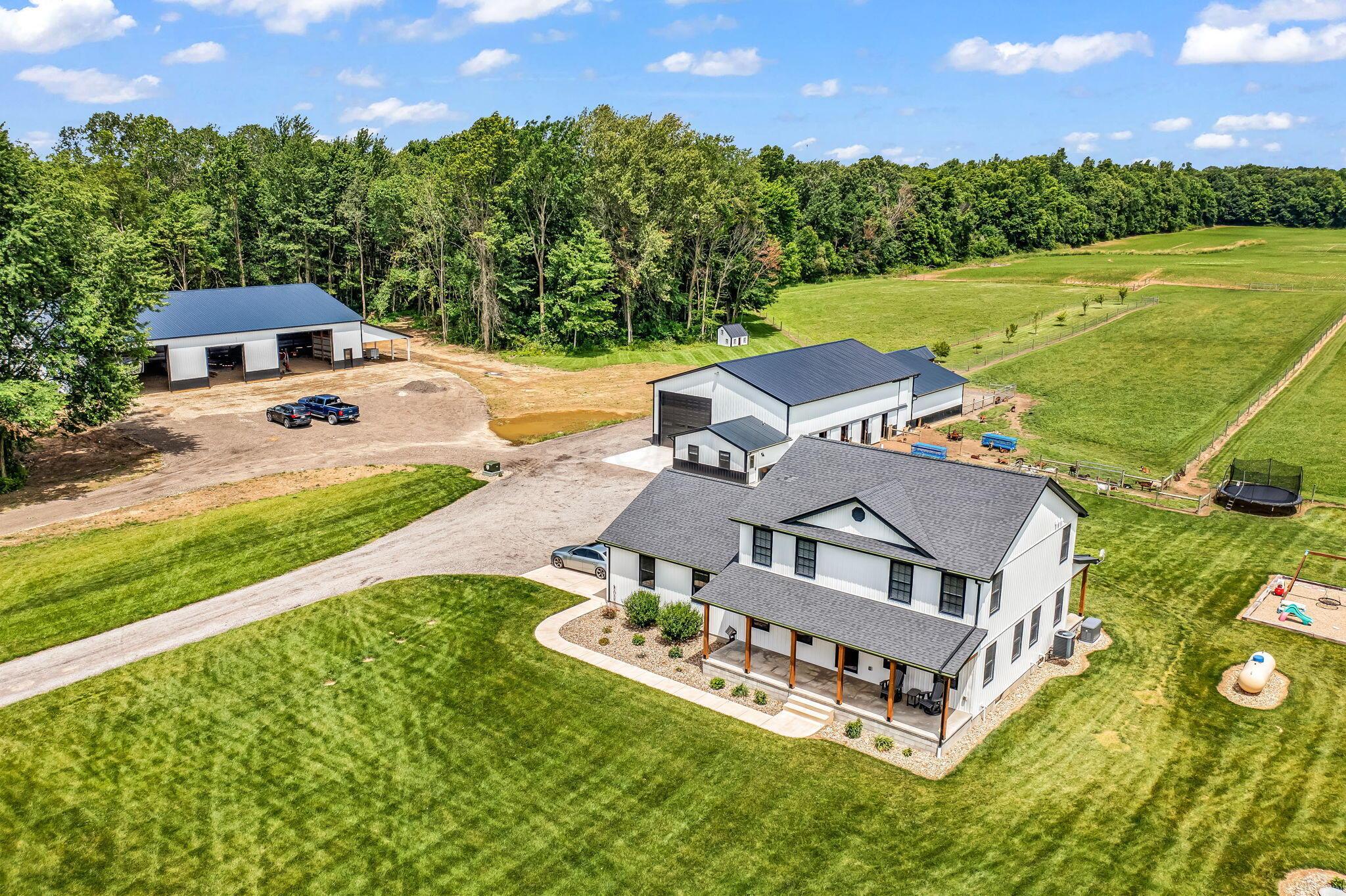 6445 Sycamore Road Centerburg OH 43011